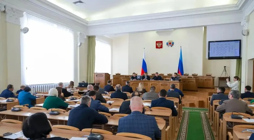 Бюджет ЛНР на 2026 год увеличат по доходам до 197,5 млрд рублей