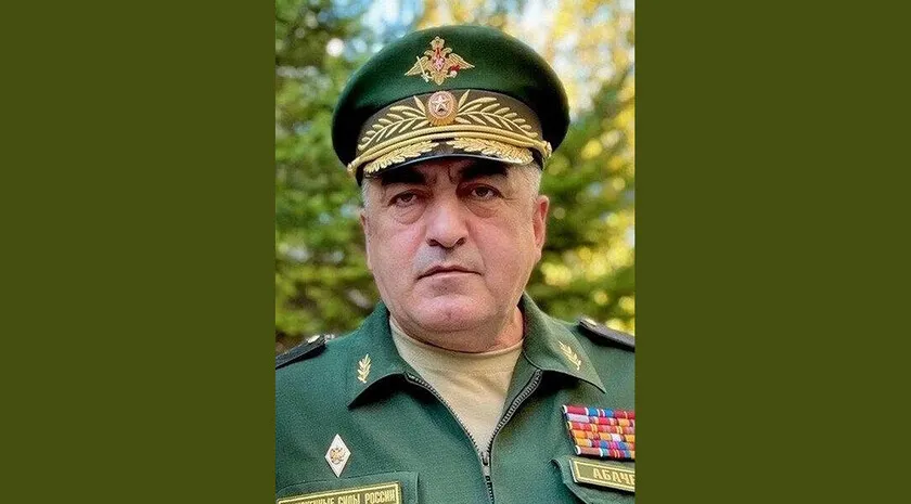 Герой России Эседулла Абачев стал сенатором от ЛНР