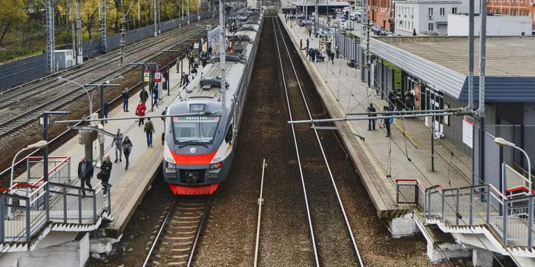 В ЛНР готовы выпустить 24 электрички по семи направлениям
